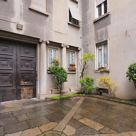 Primopiano - Venini Apartment Milan